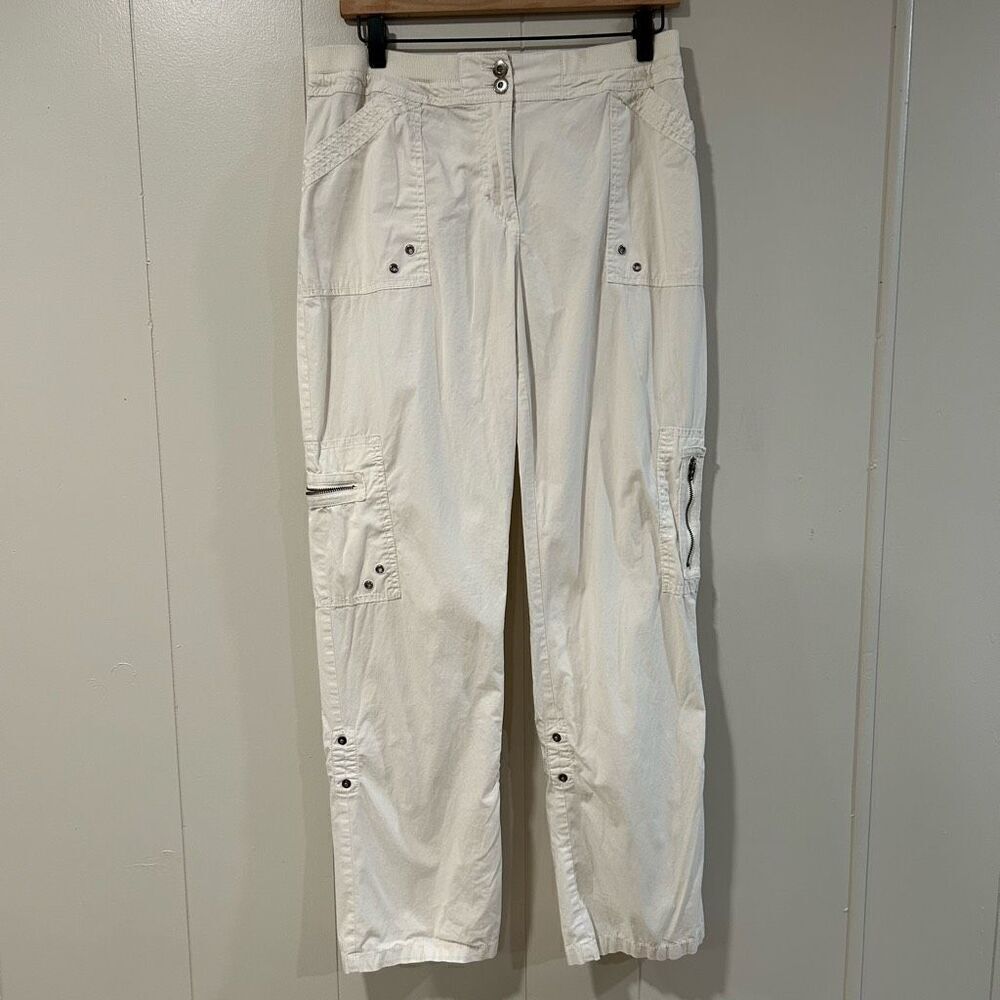 Chico’s White Cargo Style Roll-Up Pants Size 1 Travel Outdoor